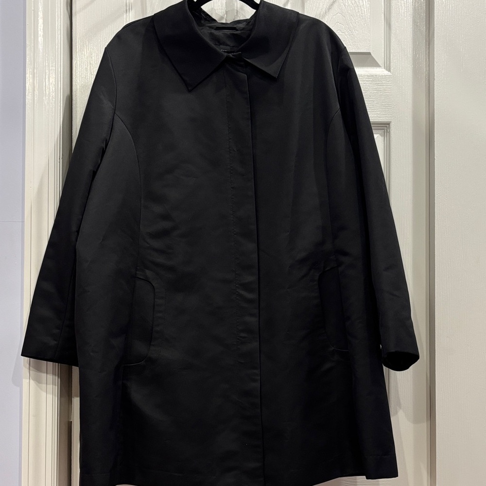Jones New York Black 3/4 Trench jacket with Classic Collar